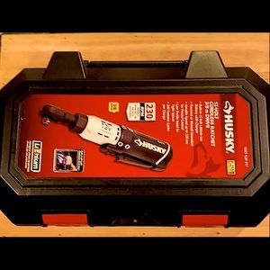 Husky 12 volt cordless ratchet 3/8 inch drive
